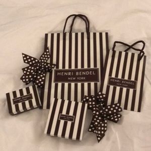 Henri bendel gift box set